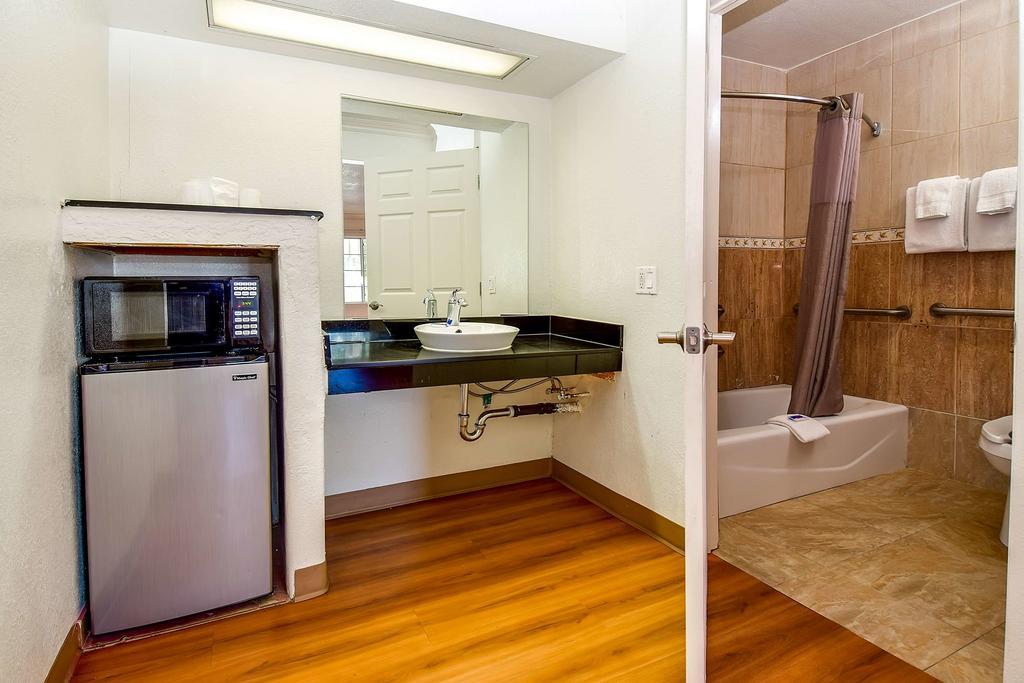 Motel 6 Garden Grove Luaran gambar