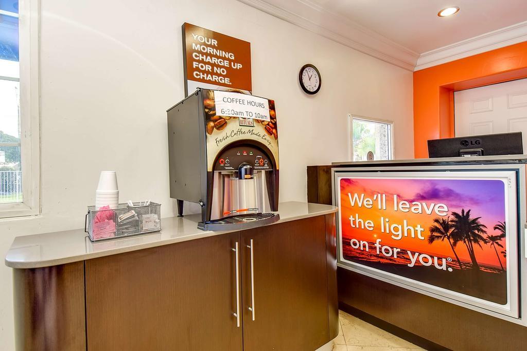 Motel 6 Garden Grove Luaran gambar